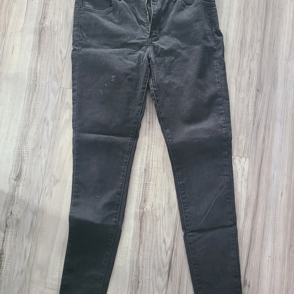 Levi's black jean